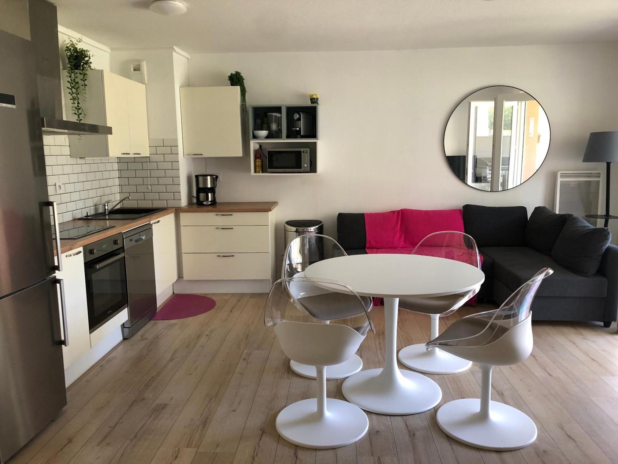Rez De Jardin T3 Recent Et Calme Au Nouvelles Terres A La Londe Les Maures Lejlighed Eksteriør billede